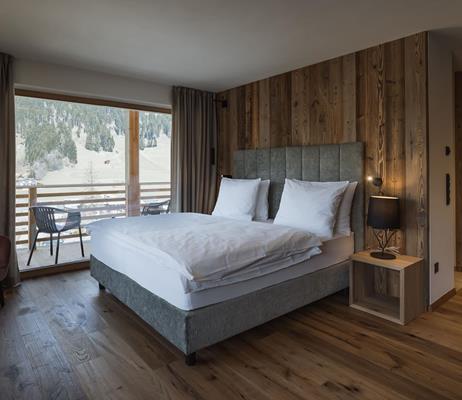 Doppelzimmer Alpine mit Balkon