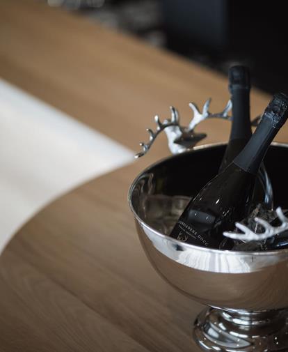 082-andermax-interieur-bar-sekt-kot-8134